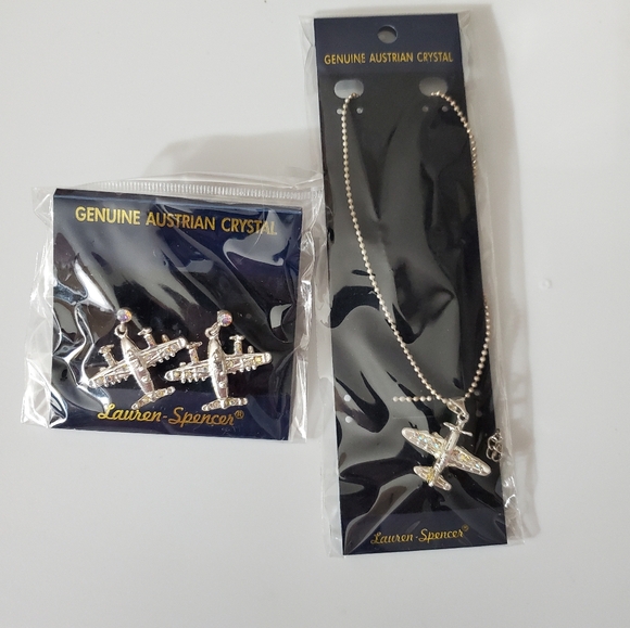 Airplane earrings Austrian crystal Swarovski silver NEW Pilot gift aviator - Picture 3 of 9